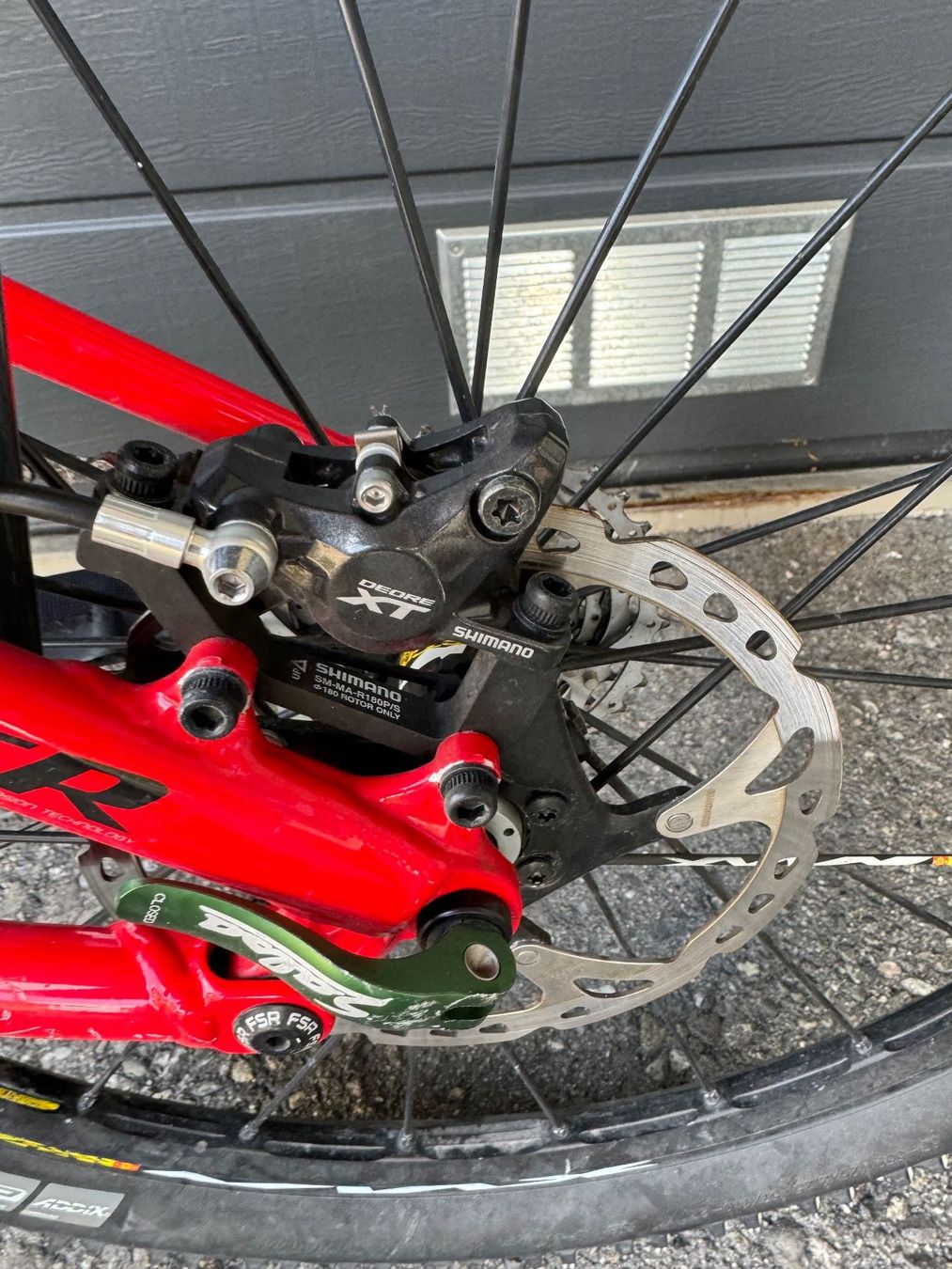 Specialized Velos: Specialized Stumpjumper FSR Grösse L – Gebraucht aus Wilderswil von  1