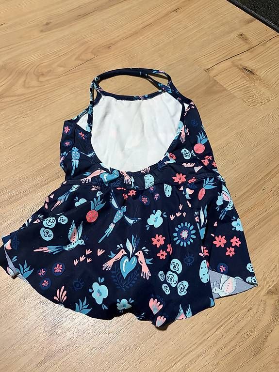 Costumi da bagno & Bikini: Badeanzug Gr.128 – Usato da Wimmis venduto da Selzer_84 1