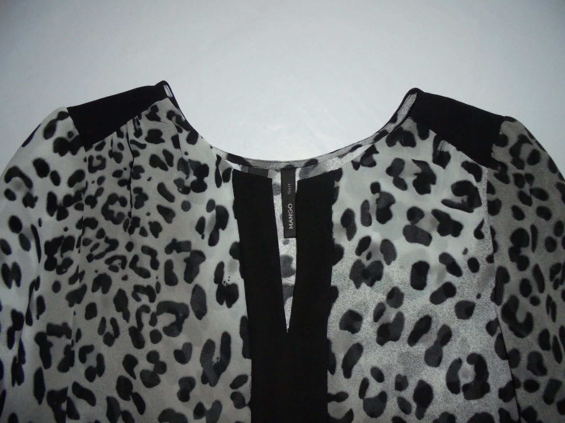 Mango Chemisiers: BLUSE VON MANGO GRÖSSE XS – D'occasion à Aarau Rohr par PinkSchwein 2
