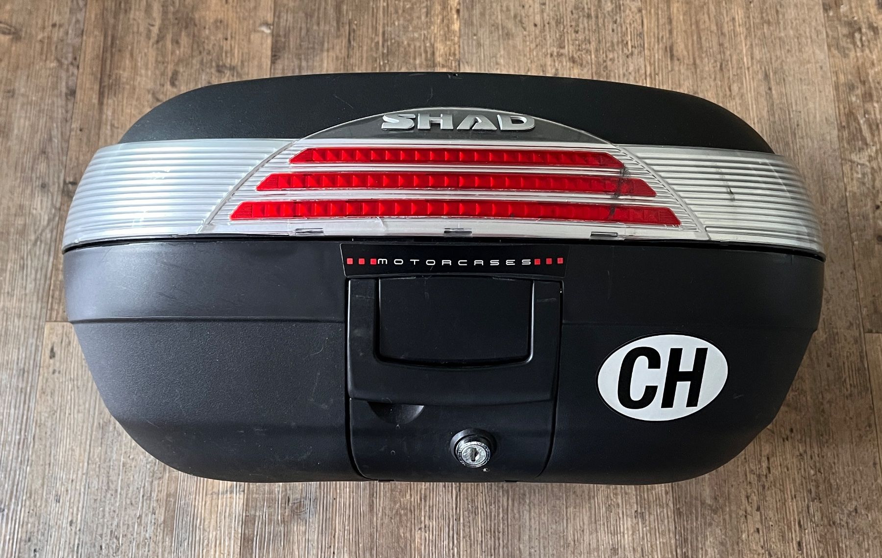 Topcase: Top case SHAD SH 46 / capacité pour 2 casques intégraux – Usato da Saas-Fee venduto da Pisen