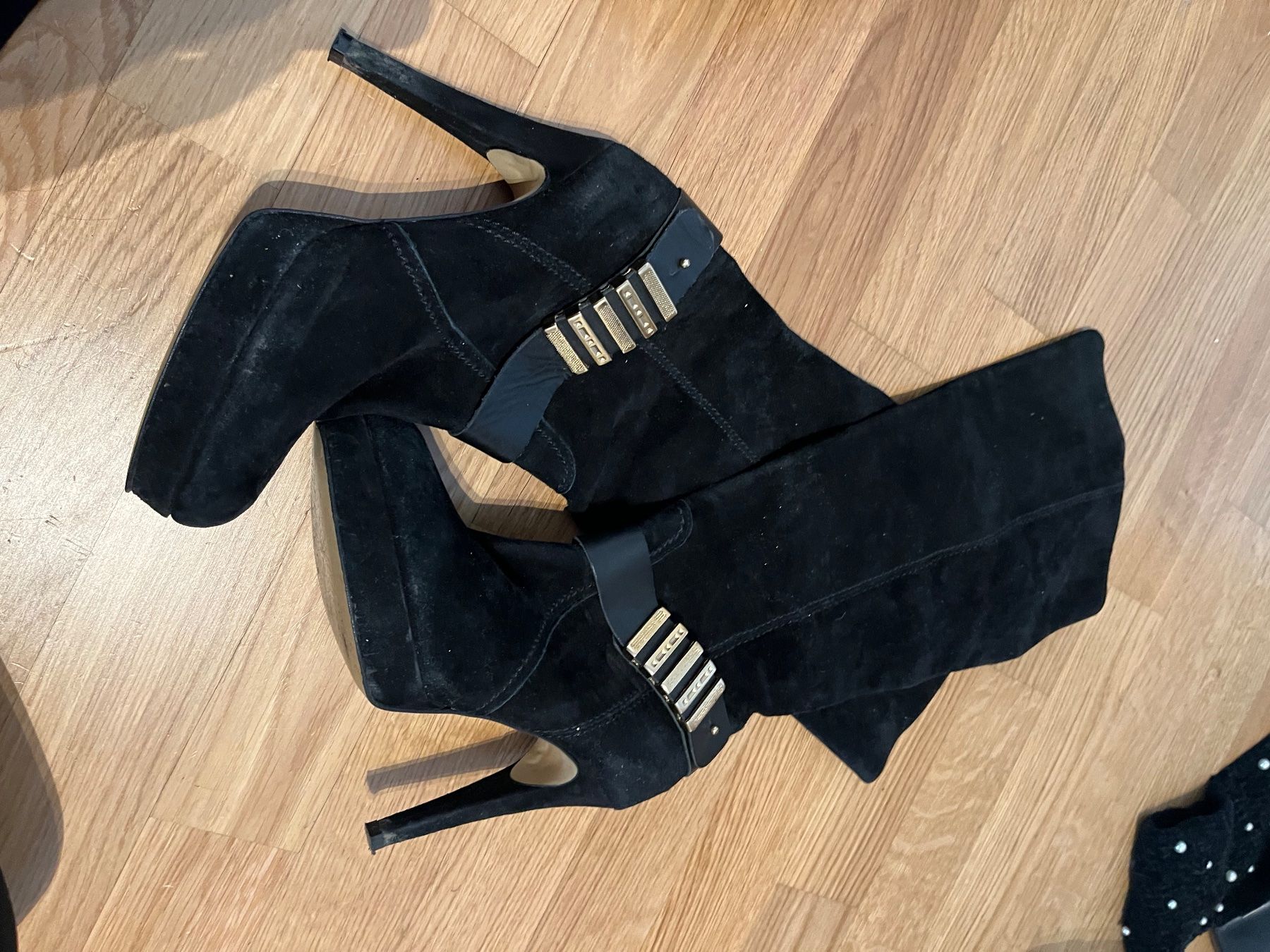 Chaussures femmes: 2 Paar Echtleder Stiefel Bata – D'occasion à Glattpark(Opfikon) par Murphy2912 1