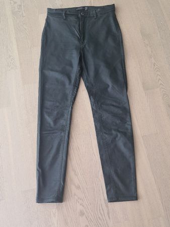 Damenhosen Gr. 36