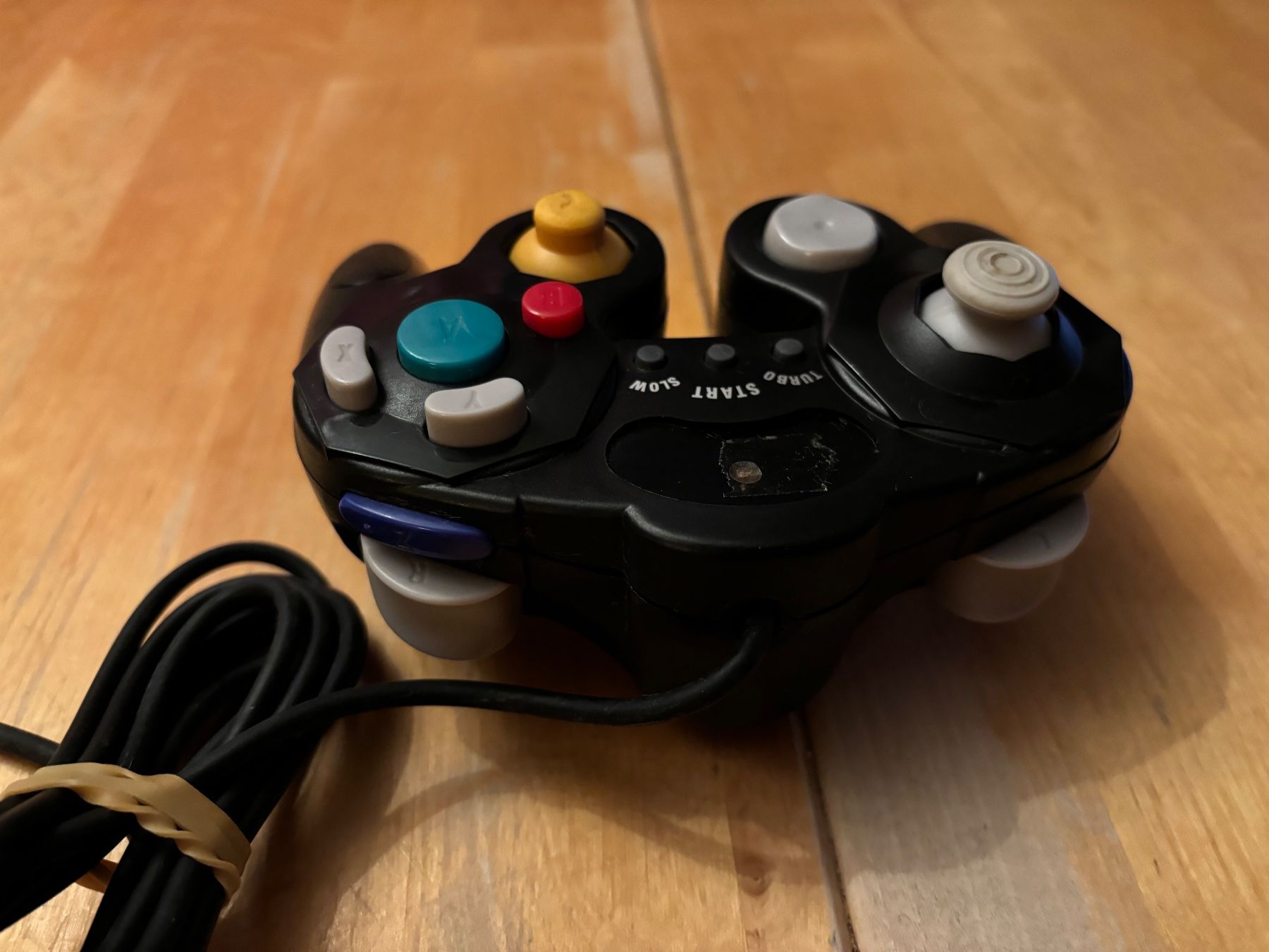 Controller: Game Cube Kontroller in Schwarz – Usato da Frenkendorf venduto da gelbeZinnie 3