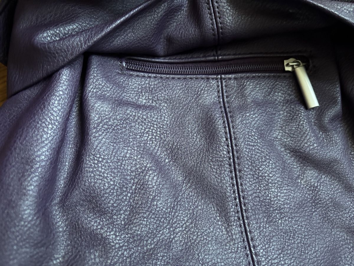 Zwei Sacs femmes: Zwei Tasche – D'occasion à Steffisburg par nikita009 1