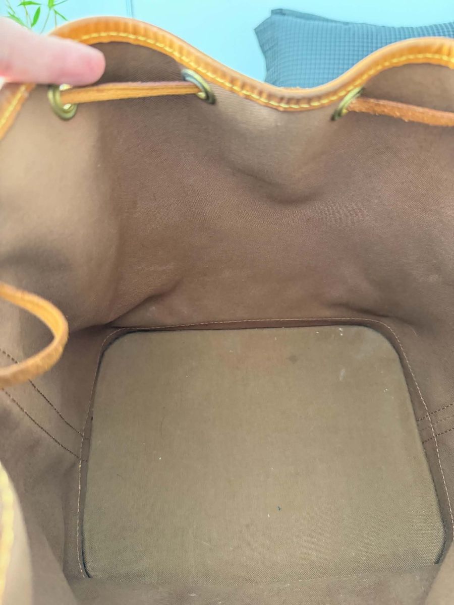 Louis Vuitton Borse da donna: Louis Vuitton Petit Noé Y2016 – Usato da Buch am Irchel venduto da Pukpan_99 7