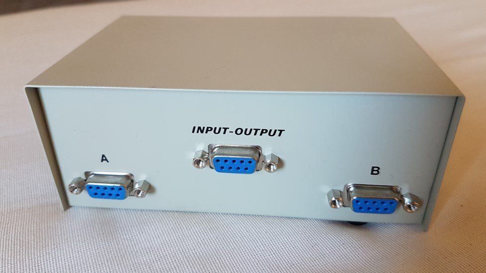 Interruttori: Switch Box 9polig, AB – Usato da Giswil venduto da online-Brockenhaus 1
