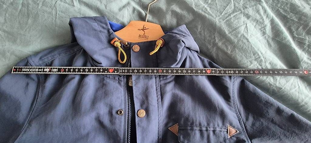 Jacken: Levis Parka Jacke – Gebraucht aus Fällanden von luc_fw55 3