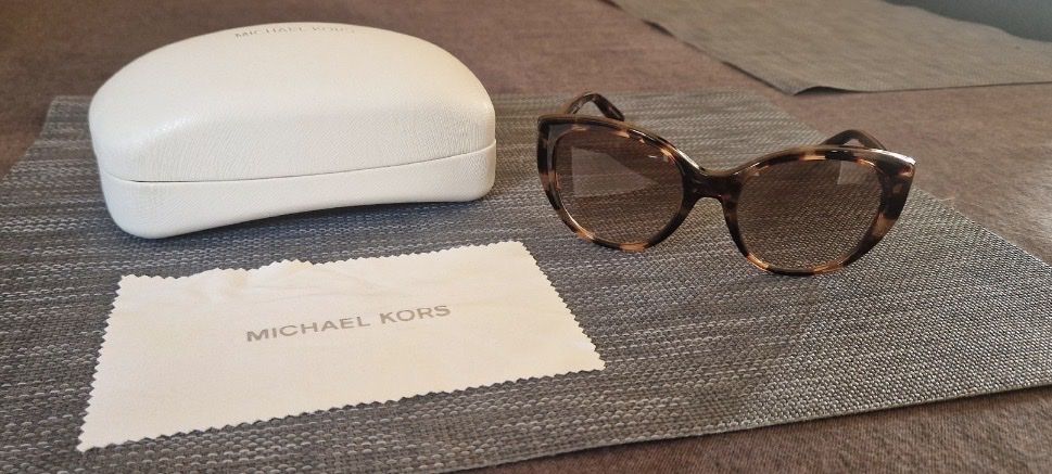 Michael Kors Occhiali & Lenti: Original Michael Kors Sonnenbrille, Top Zustand! – Nuovo (secondo la descrizione) da Zürich venduto da Rae0850 1