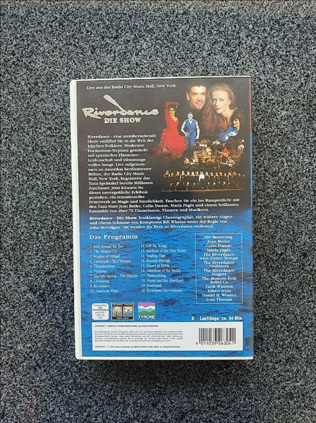 Tutti i VHS: Riverdance Die Show Vhs Film – Usato da Herznach venduto da kayley09 1