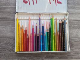 Caran d'Ache | Metallbox mit 30 PRISMALO Farben