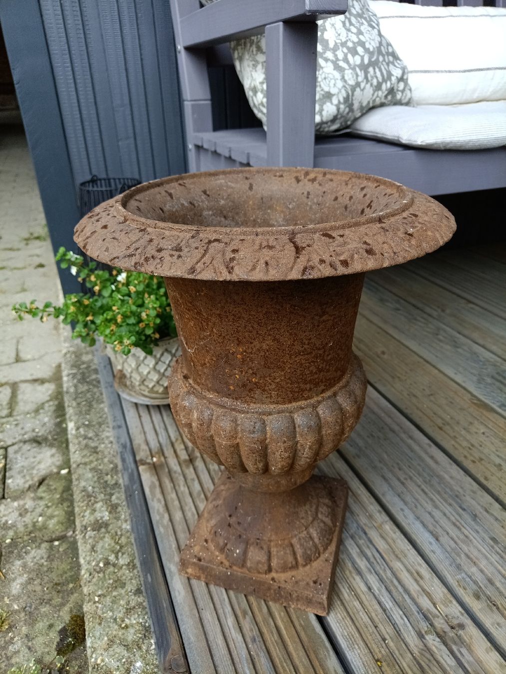 Vasi per fiori: Amphore Gusseisen – Usato da Lengnau BE venduto da m500 1