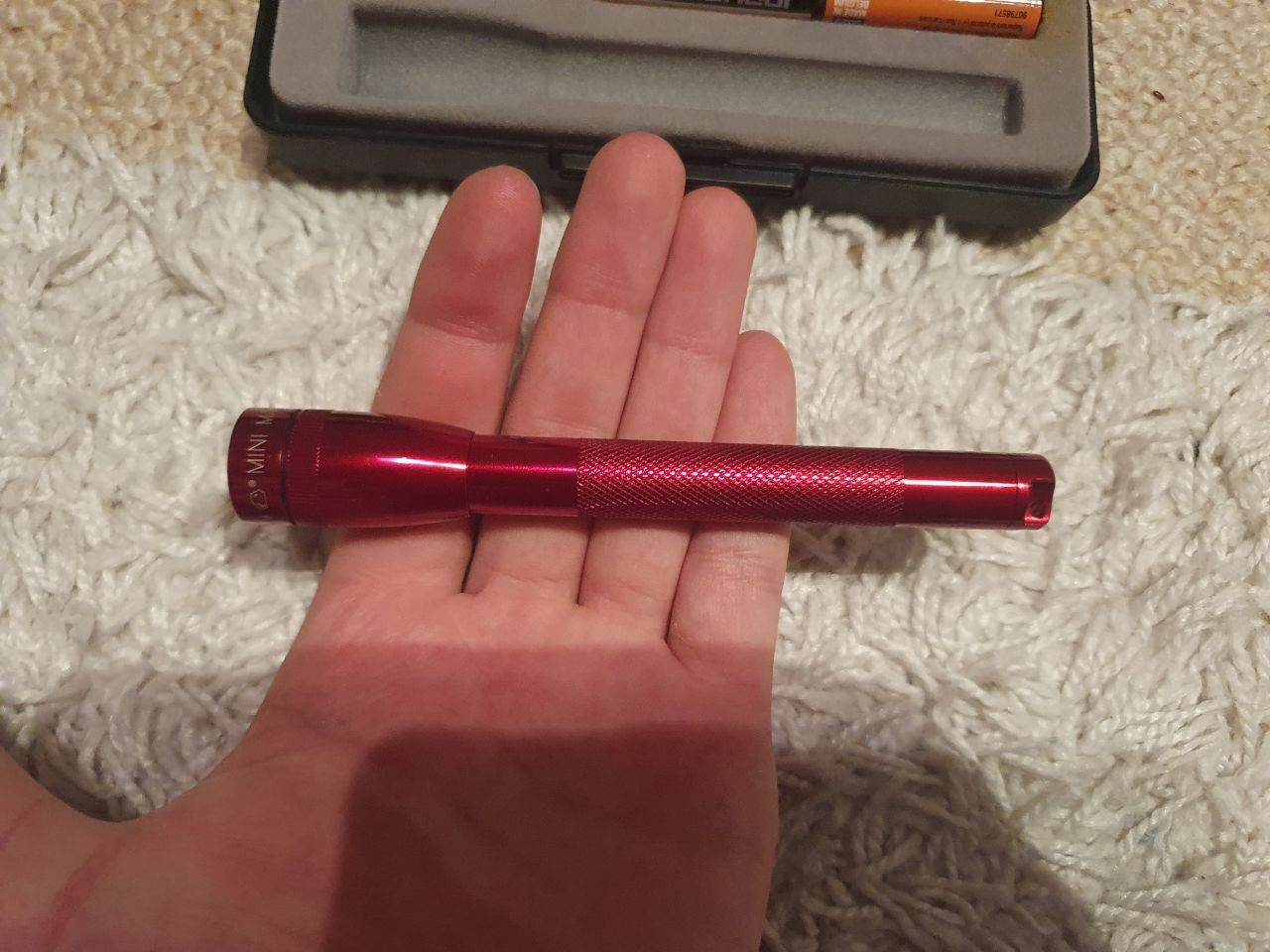 Lampade: Ancienne mini maglite rouge – Usato da Bernex venduto da Mardone 4