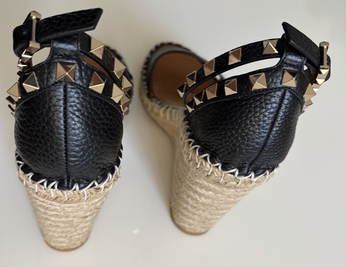 Valentino Scarpe da donna: Valentino Garavani Rockstud Sandals Gr. 37 – Nuovo e nell'imballaggio originale da Schaffhausen venduto da London114 2