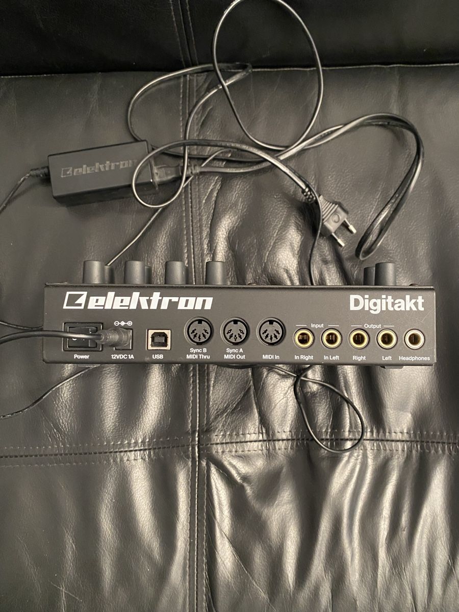 Elektron Strumenti musicali: Elektron Digitakt Drummachine Sequencer – Usato da Frauenfeld venduto da lor_6k67 1
