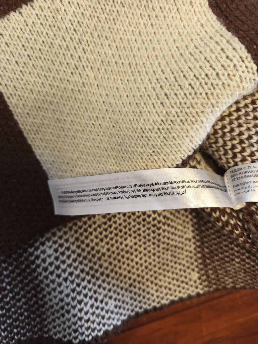 Maglioni & Felpe: Pullover, Grösse M/L, 100% Acrylic – Usato da Wohlen AG venduto da art_9qvl 2