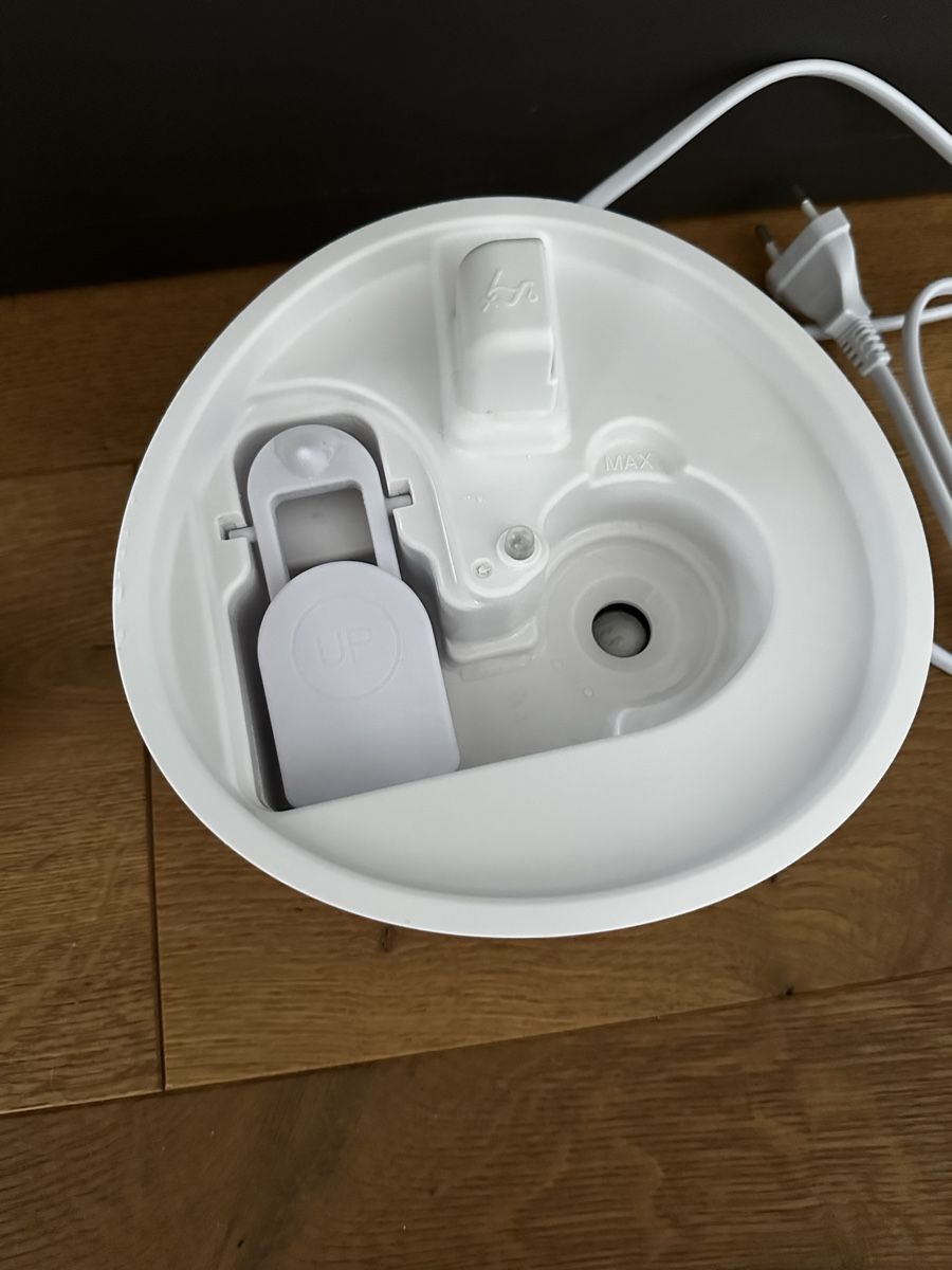 Philips Umidificatori d'aria: Luftbefeuchter – Usato da Hermetschwil-Staff venduto da Lauvo 4