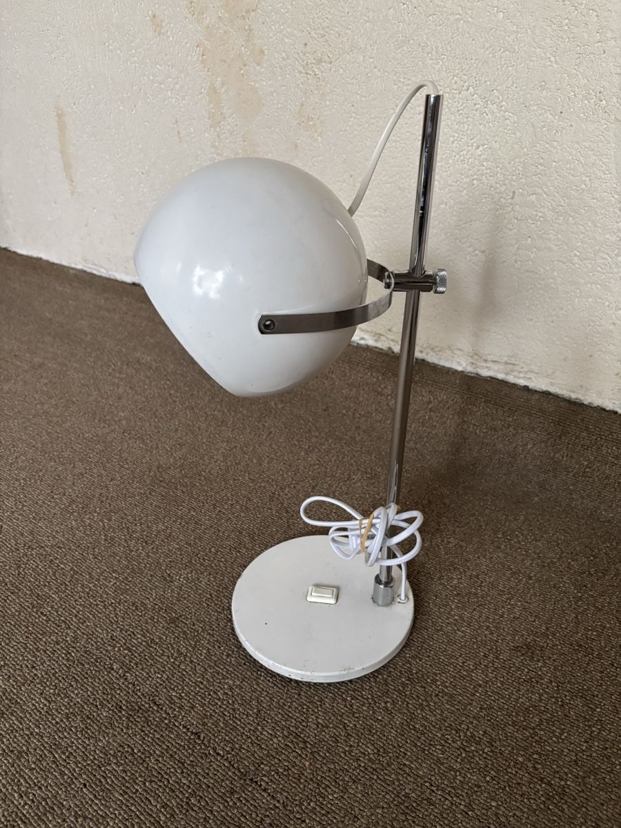 Lampade: Vintage Kugel Tischlampe – Usato da Münsingen venduto da Sinonn 1