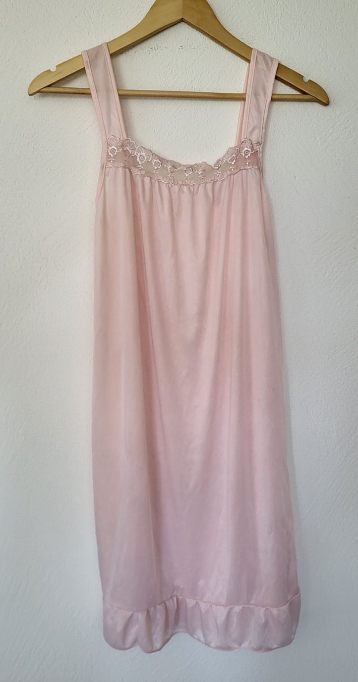 Stoffe: Vintage Rosa Nylon Spitze Set M – Gebraucht aus Schindellegi von Maidli8834 2