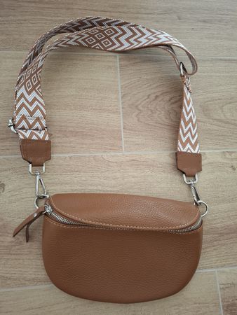 Umhängetasche in Cognacbraun