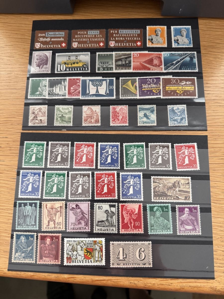 Tous les timbres: 8 Steckkarten mit Schweizer Briefmarken  – D'occasion à Murgenthal par Tina_4055 2