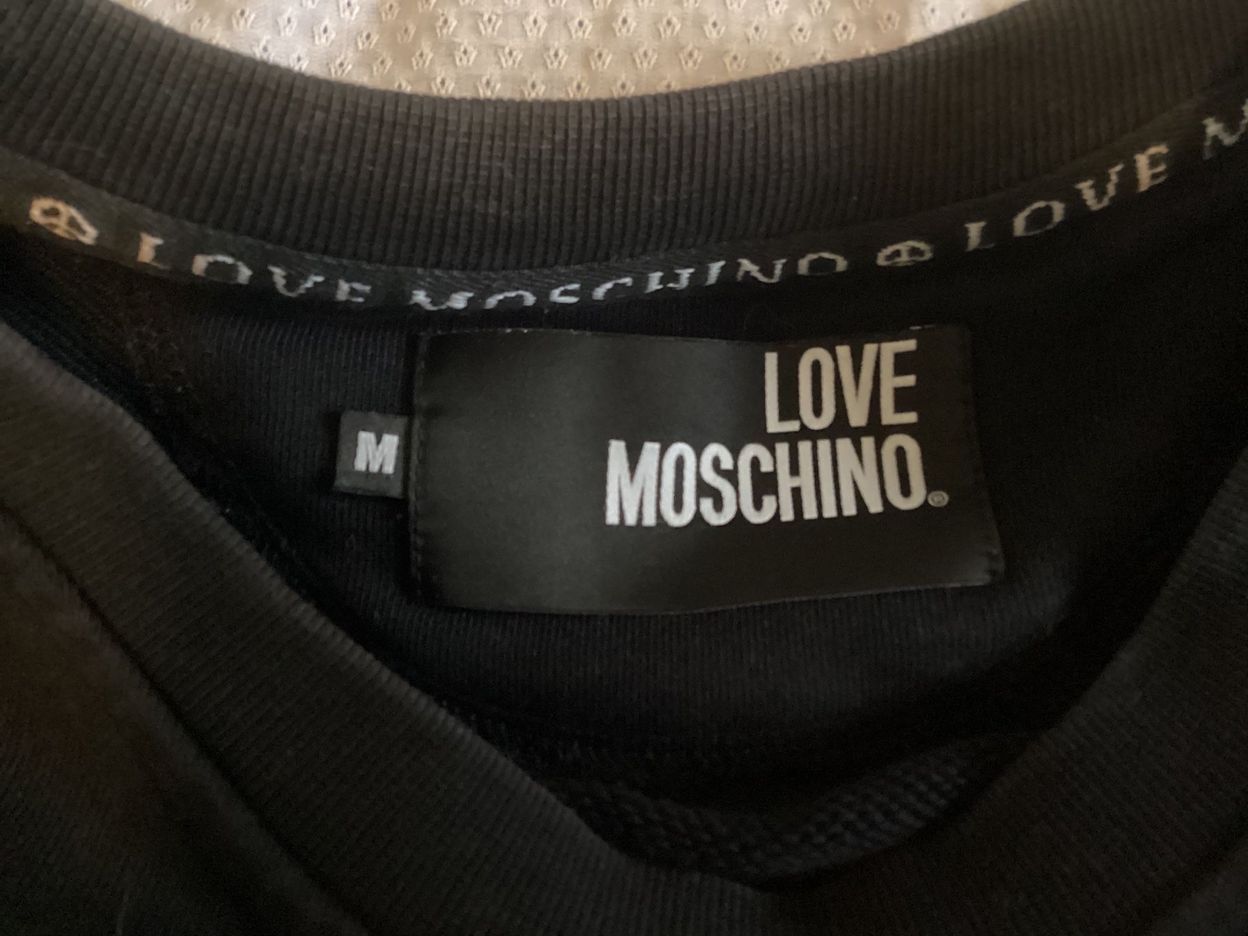 Moschino Maglioni & Felpe: Love Moschino Taille M – Usato da Bursinel venduto da don_ccb9 1