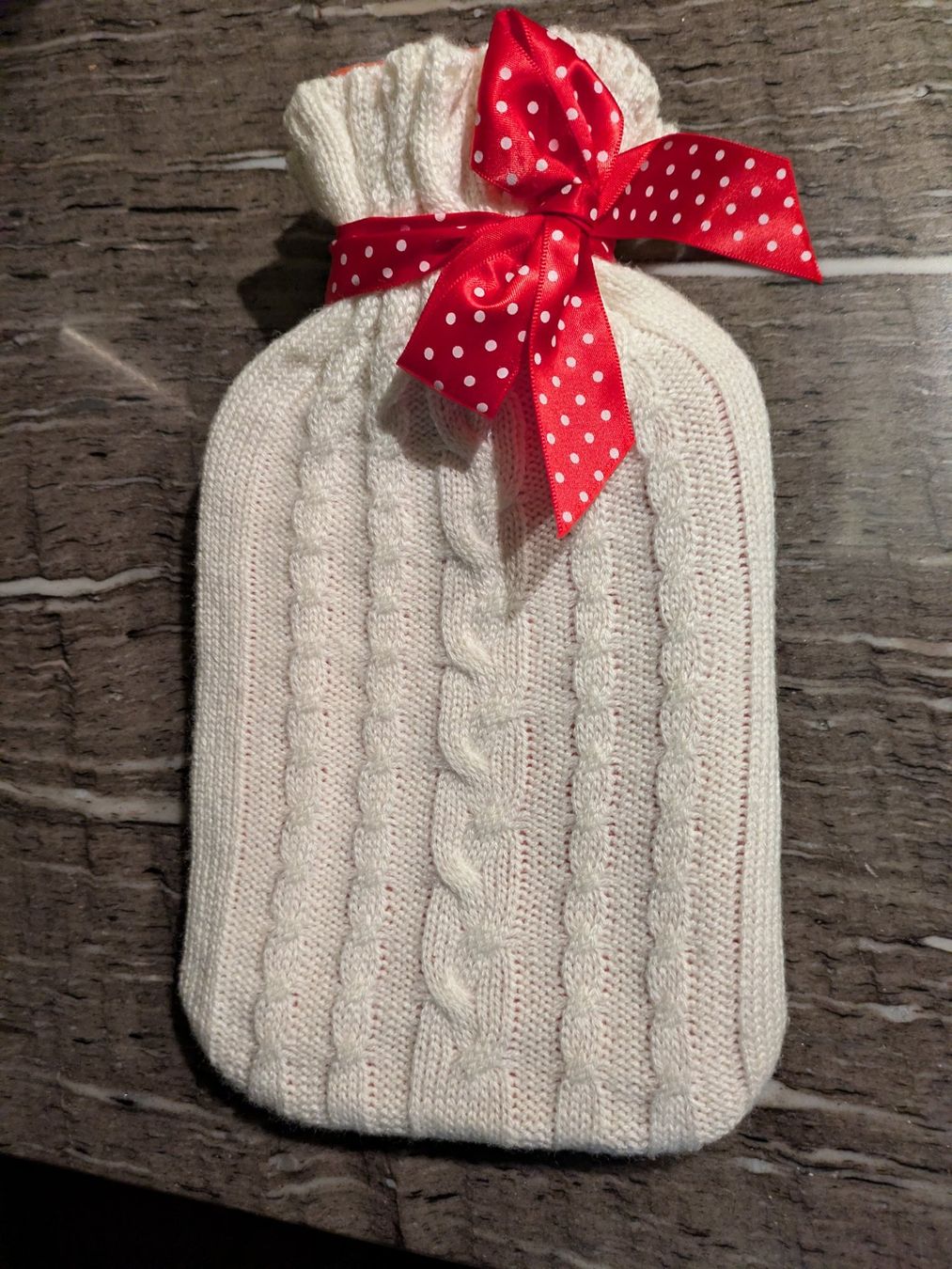 Altri elettrodomestici e apparecchi d’epoca: Wärmflasche mit Stricküberzug, neu – Nuovo (secondo la descrizione) da Adlikon venduto da Match62