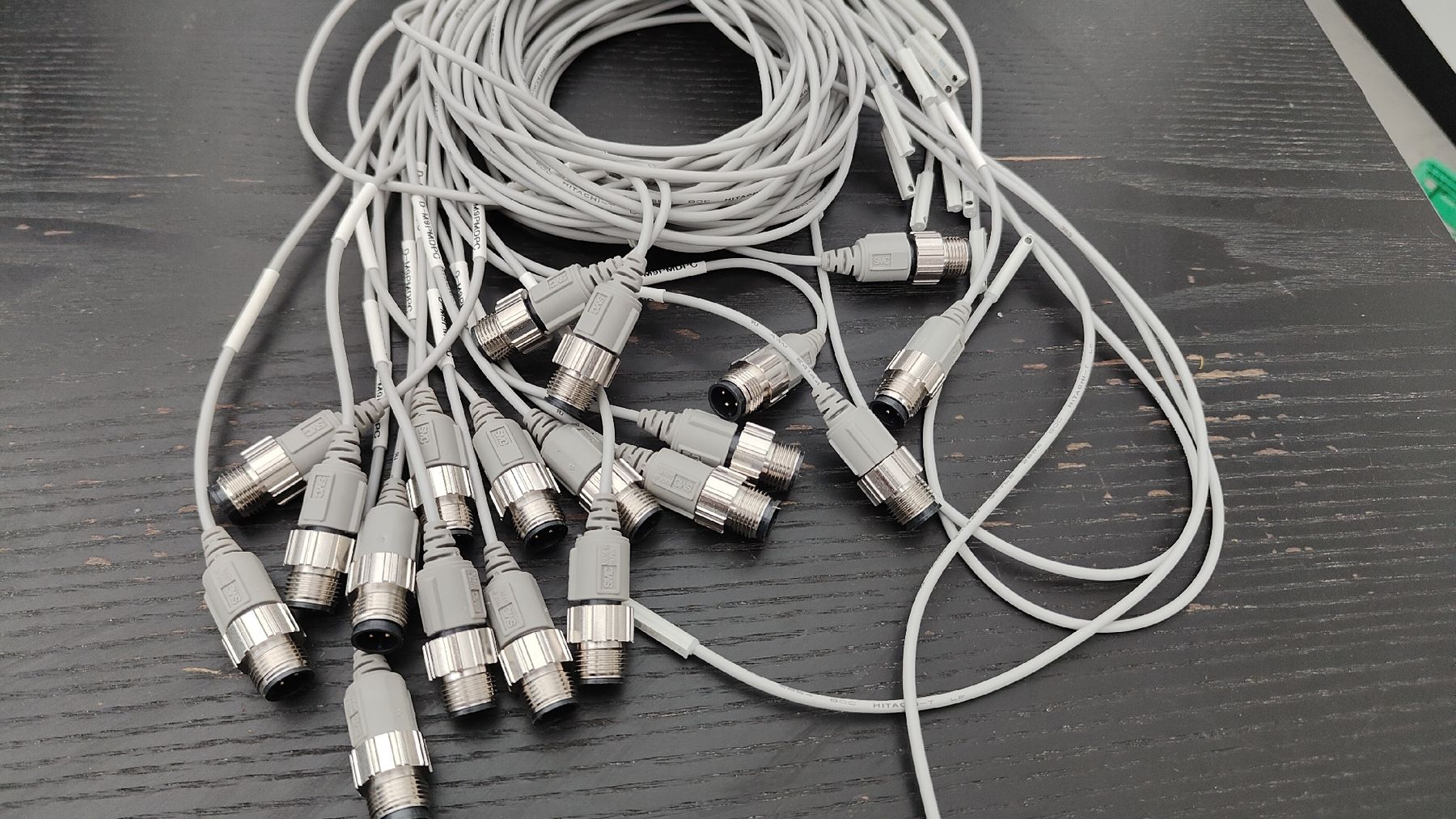 Componenti elettronici: D-M9PSDPC, SMC, Stock, Auto Switch – Nuovo (secondo la descrizione) da Boppelsen venduto da dam_zzz9
