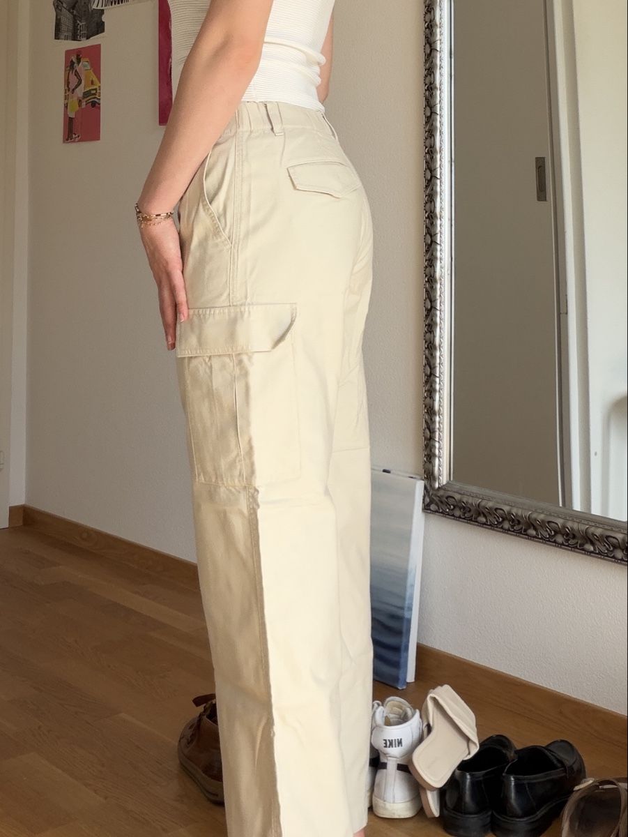 Pantaloni: Damen Cargo Hose beige  – Usato da Aesch venduto da fiona.sophie 2