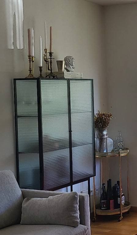 Vitrinen: Ferm Living: Haze Vitrine Cabinet – Gebraucht aus Zürich von fifty_six 1
