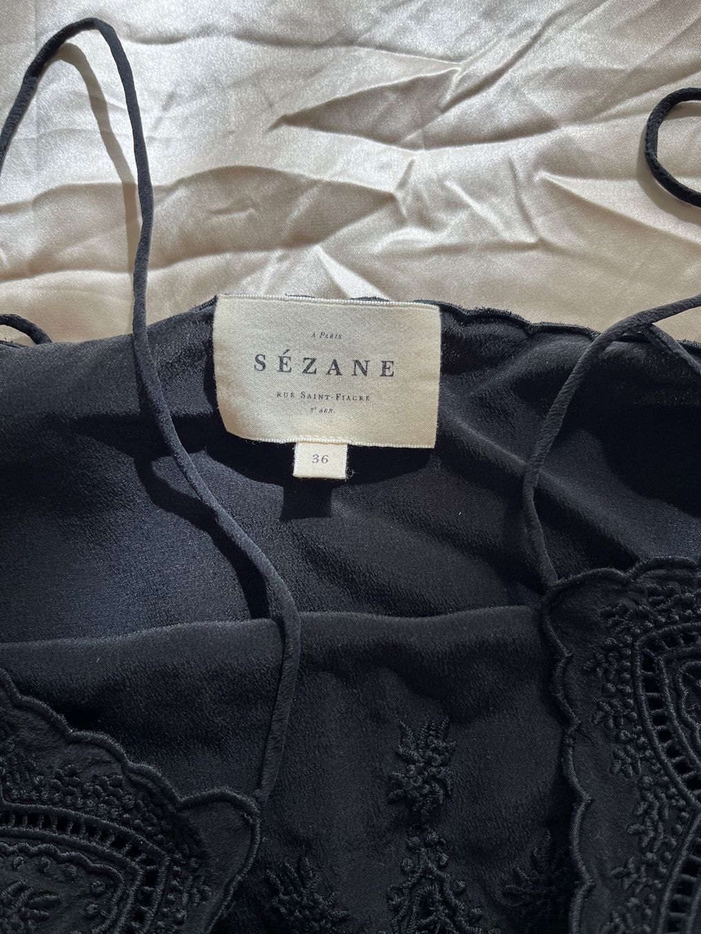 Sezane Tops: Top Palma Sézane 36 – D'occasion à Zürich par ale_5cyj 2