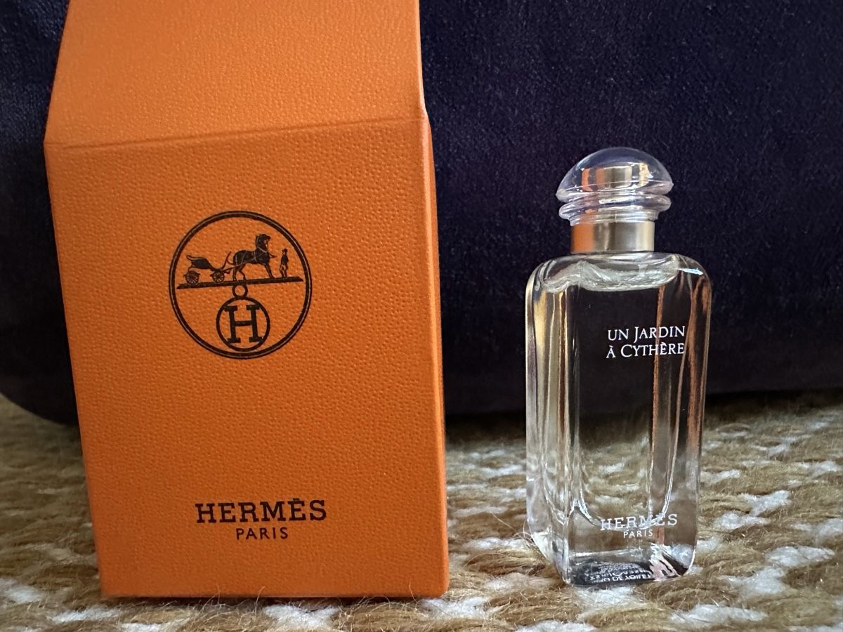 Hermès Profumi & Eau de Toilette: HERMÈS Jardin à Cythère 7,5ml plus zwei gratis Proben – Nuovo e nell'imballaggio originale da Steffisburg venduto da ThymusVulgaris 1