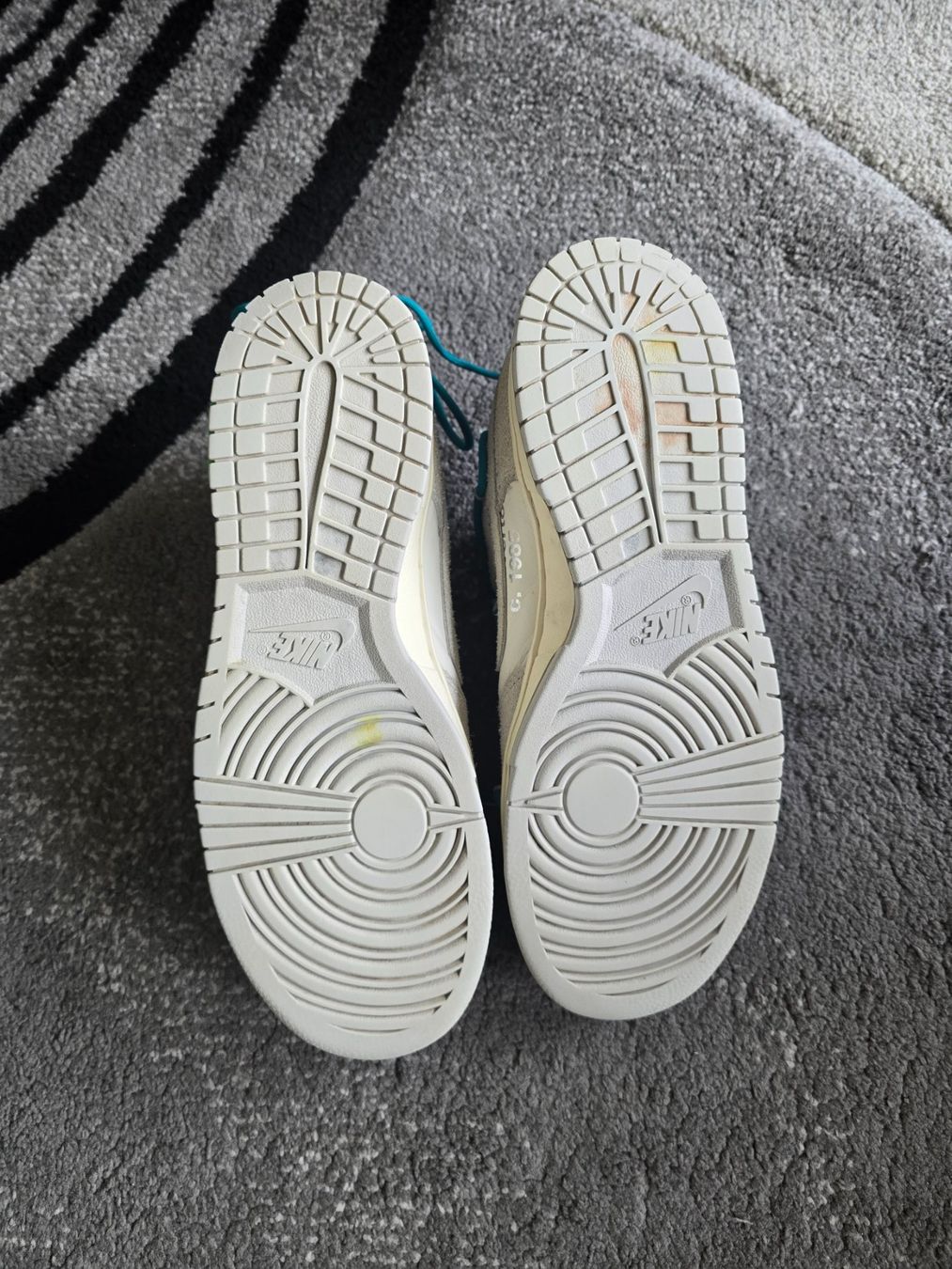Herrenschuhe: Dunk off white Lot 36 – Gebraucht aus Bôle von A_Kickstory 3