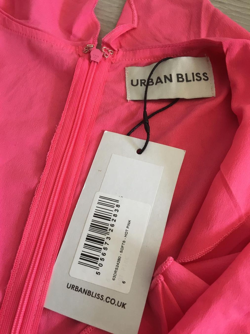 Vestiti: Sommerkleid pink – Nuovo e nell'imballaggio originale da St. Gallen venduto da mel_d2rj 2