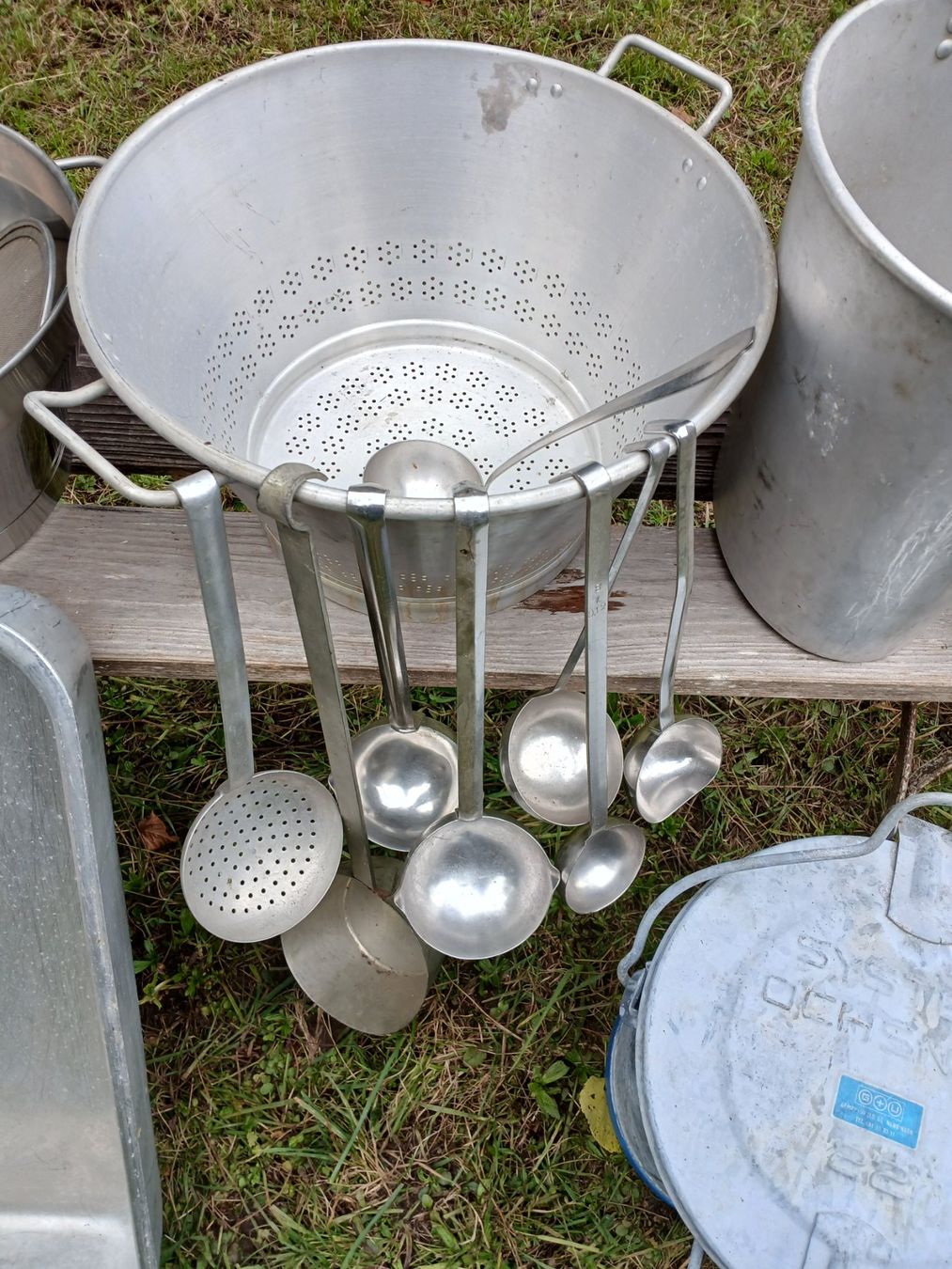 Cucine complete: Küchen Ausrüstung > aus Armee Bestand – Usato da Bilten venduto da Archiv55 3