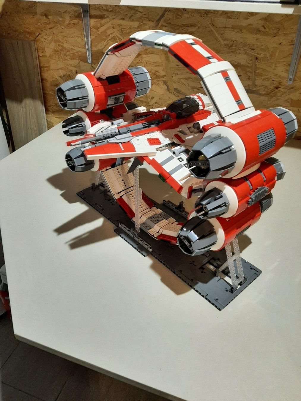 Mould King Baukästen: Mould king 21047 Interstellar Ring Fighter. – Gebraucht aus Tramelan von bragamal 8