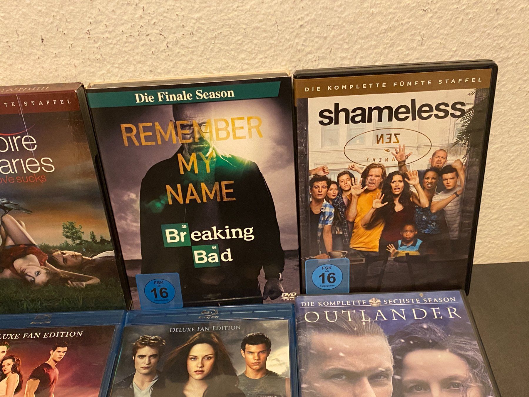 Alle DVDs: Serien Bundle – Neu (gemäss Beschreibung) aus Basel von FatCatPacksTheRatt 5
