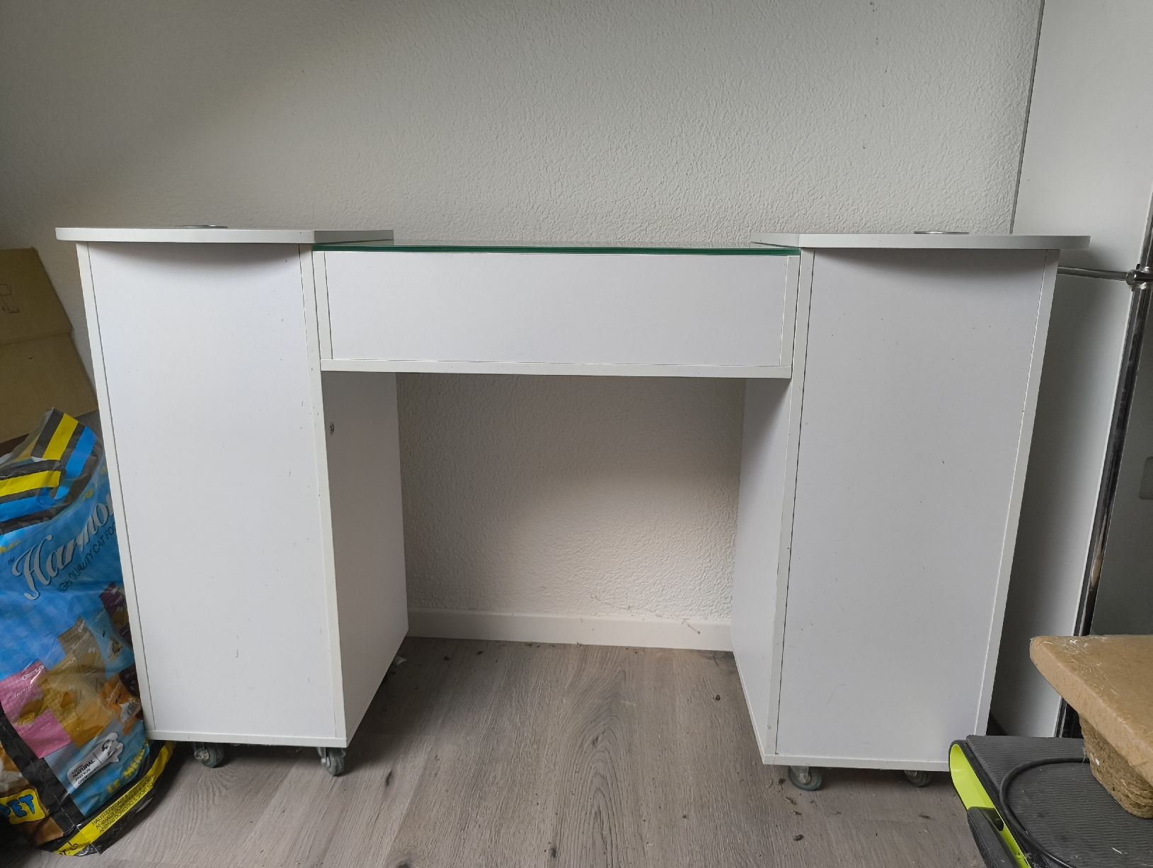 Unghie finte: Weisser Maniküretisch – Usato da Neudorf venduto da ane_y2xw 3