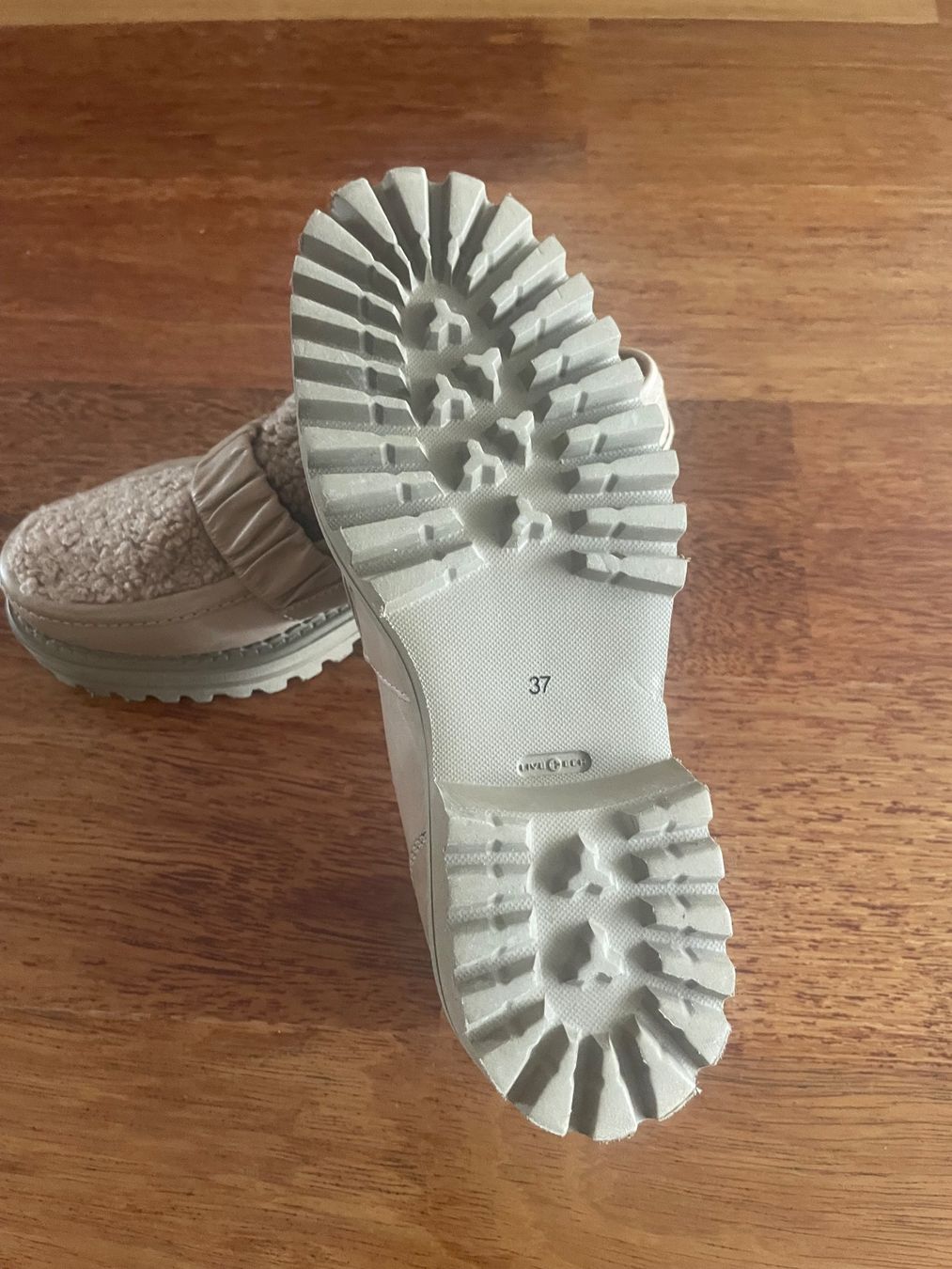 Scarpe da donna: PEDRO MIRALLES Weekend Schuhe -  Gr. 37 – Usato da Hünenberg See venduto da DND5 8