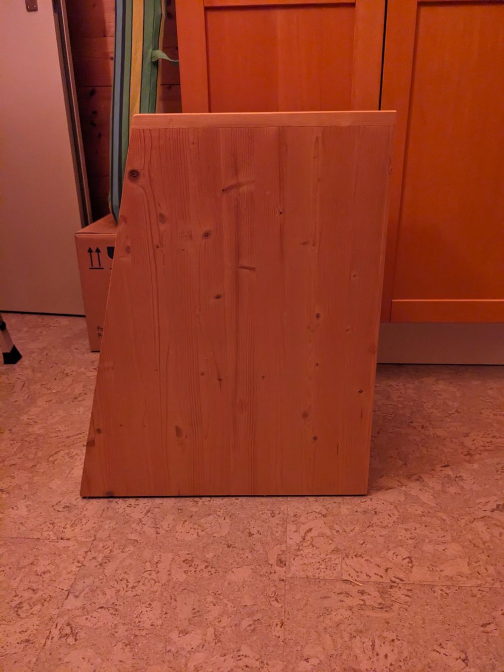 Comodini: Holz Möbeli (Nachttischlein) – Usato da Seftigen venduto da chr_gbb7 2