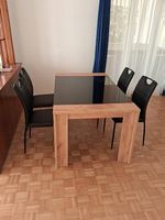 Esstisch + 4 Stühle, 75.5x90x154cm