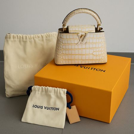 Louis Vuitton Capucines Mini, Leder Alligator,  NEU!!!