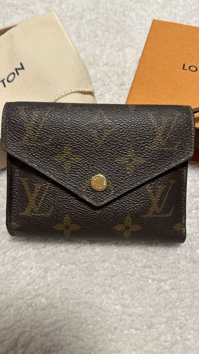 Louis Vuitton Portemonnaie: LV Geldbeutel  – Gebraucht aus Mels von Erdem-t92 3