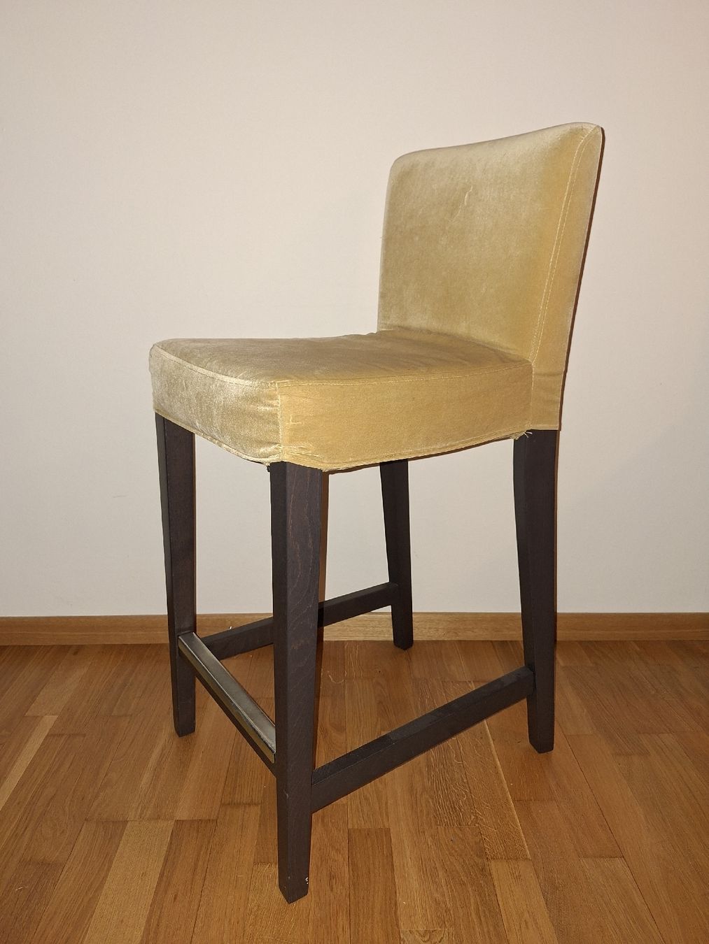 Ikea Seggioloni: 4x Barstühle Ikea Henriksdal 62cm – Usato da Zürich venduto da lui_q6mt 1