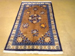 Top Orientteppich aus China, Seide! N184