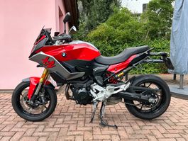 BMW F900XR vendo 8000.- ( km 6487 )