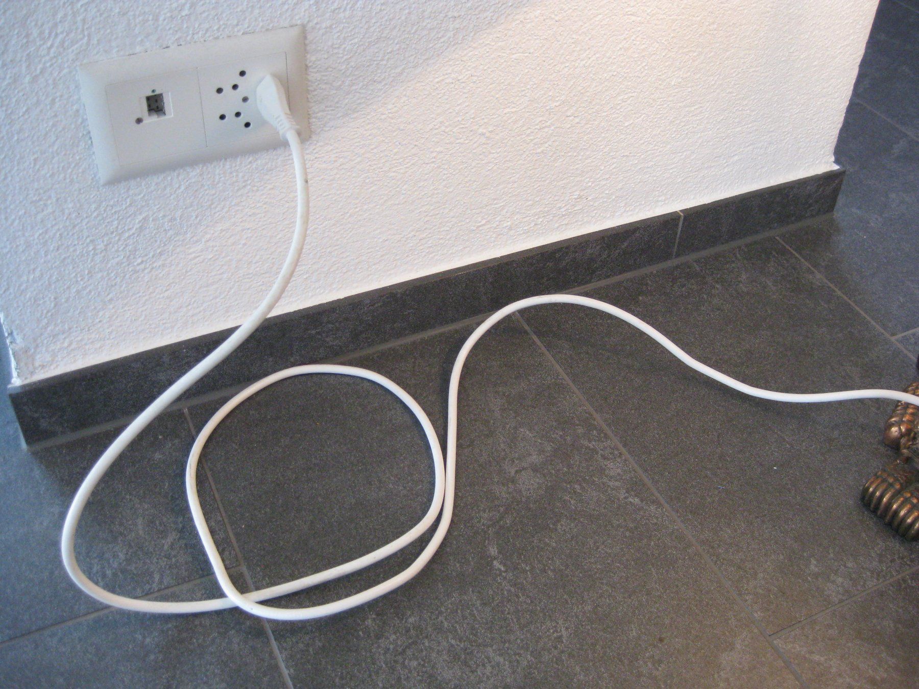 Lampade: Grosse Lampe mit Messingfuss, Asiatisch – Usato da Subingen venduto da K7passt_immer 9