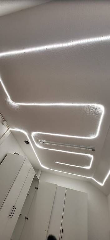 Lampen: Vendo catena led luminosa PROFESSIONALE – Gebraucht aus Canobbio von Kiki.Kiki