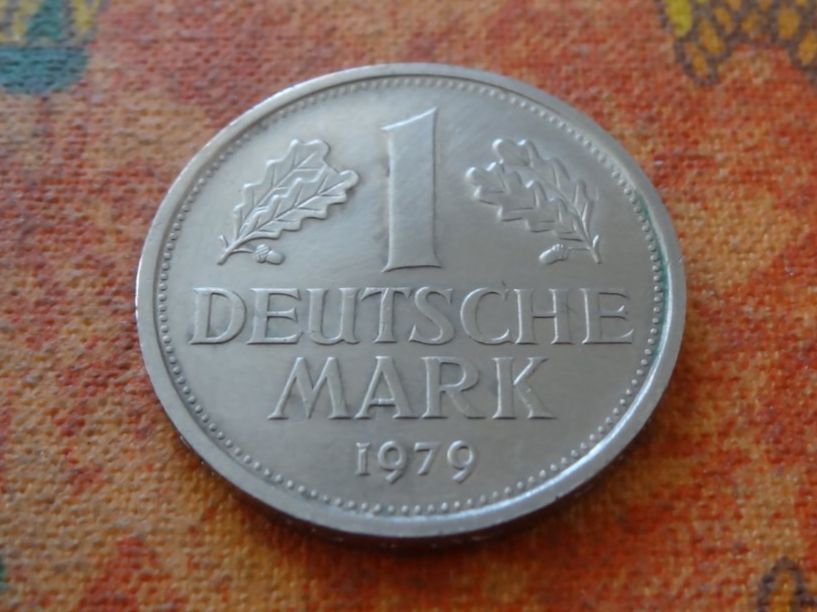 Tutti le monete: DEUTSCHLAND 1 Mark 1979  (P) – Usato da Romanel-sur-Lausanne venduto da Swift13