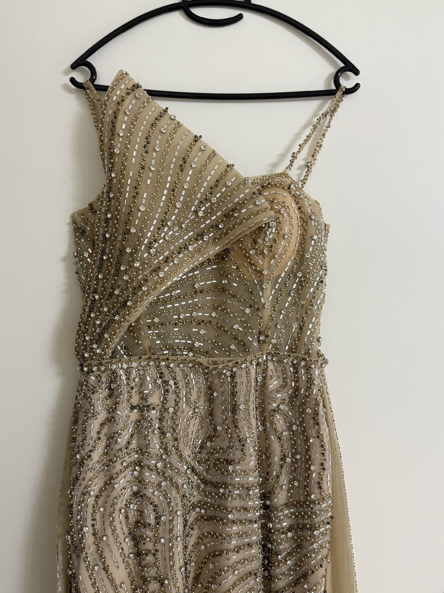 Kleider: Abendkleid Gold/Beige – Gebraucht aus Bülach von Siar1 1