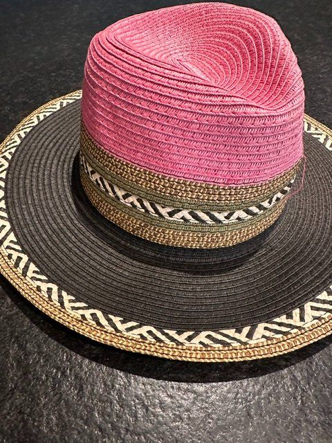 Barts Chapeaux, bonnets & casquettes: Sommerhut von Barts – D'occasion à Interlaken par joe-luzern 1